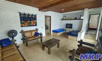 Imagem: Casa com 4 dormitórios na praia da Maranduba