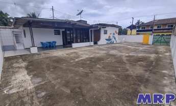 Imagem 3: Casa com 4 dormitórios na praia da Maranduba, com escritura, aceita financiamento bancário