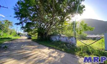 Imagem 6: Terreno na Praia da lagoinha em Ubatuba. De frente para rodovia. Em condomínio