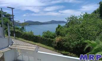 Imagem: Casa á venda na Praia Santa Rita em Ubatuba