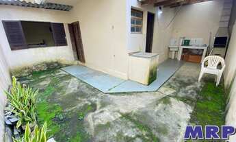 Imagem 6: Casa com 3 dormitórios na Praia da Maranduba em Ubatuba. Á 200 metros da Praia