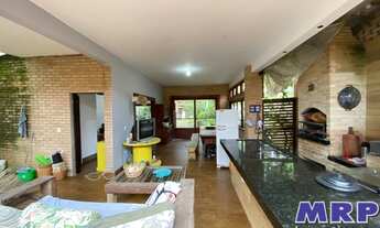 Imagem 6: Casa com 3 suítes à venda em Ubatuba, Praia da Lagoinha, aceita financiamento