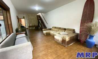 Imagem 2: Casa com 3 suítes à venda em Ubatuba, Praia da Lagoinha, aceita financiamento