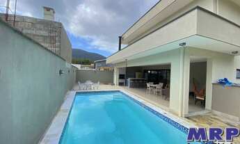 Imagem: Casa à venda em Ubatuba. Praia da Lagoinha