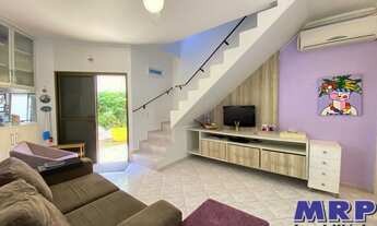 Imagem 3: Sobrado com 2 suítes á venda. Praia da Maranduba em Ubatuba. Á 100 metros da praia