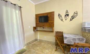 Imagem 4: Apartamento com 1 dormitório à venda na Maranduba. Mobiliado. Condomínio com piscina