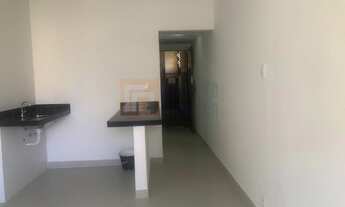 Imagem 4: Apartamento à Venda em Copacabana de 33 m² com 1 Quarto 1 Banheiro Conjugado Amplo Próximo