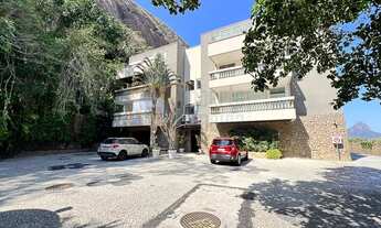 Imagem 2: Excelente cobertura duplex à Venda na Lagoa Rodrigo de Freitas de 208m² 4 Quartos Sendo 1