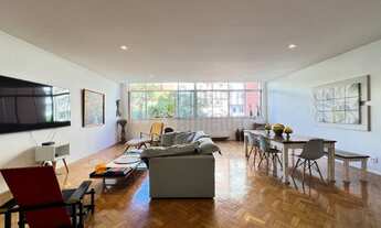 Imagem 3: Excelente Apartamento à Venda em Copacabana Andar Alto de 265m² com Sala Ampla 4 Quartos S