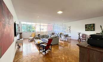 Imagem 2: Excelente Apartamento à Venda em Copacabana Andar Alto de 265m² com Sala Ampla 4 Quartos S