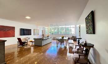 Imagem 1: Excelente Apartamento à Venda em Copacabana Andar Alto de 265m² com Sala Ampla 4 Quartos S