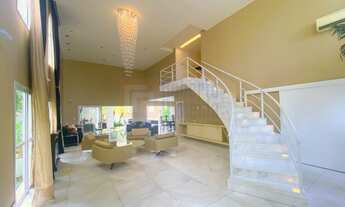 Imagem 4: Magnífica Mansão à Venda no Condomínio Mansões de 1500m² com 4 Suítes Salão 4 para Ambient