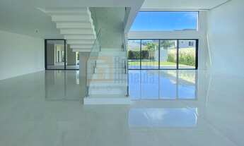 Imagem 7: Magnifica Casa à Venda no Condomínio Malibu Barra da Tijuca de 1260m² Construída em Terren