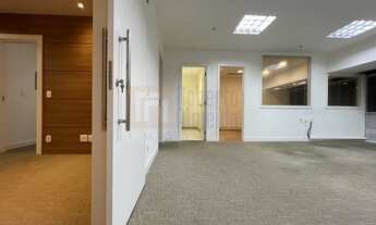 Imagem 5: Excelente sala à venda com 134m² na Torre do Rio Sul em Botafogo Excelente sala com 138m²