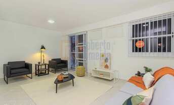 Imagem 3: Apartamento à Venda em Copacabana de 99m² com 2 Dormitórios Sendo 1 Suíte Living 3 Ambien