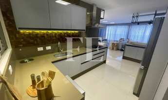 Imagem 7: APARTAMENTO COM PISCINA PRIVATIVA NA QUADRA DO MAR FINAMENTE MOBILIADO