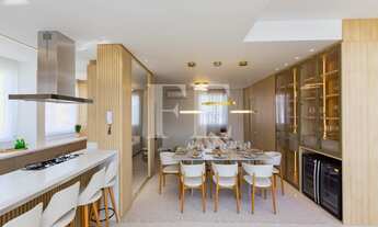 Imagem 2: COBERTURA FINAMENTE MOBILIADA A VENDA NO CENTRO DE BALNEÁRIO CAMBORIU - EDIFICIO BARCELONA