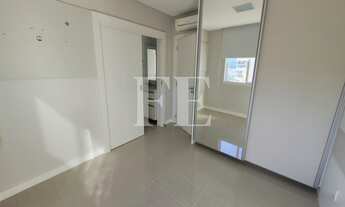 Imagem 4: APARTAMENTO MOBILIADO COM 4 DORMITÓRIOS E 4 VAGAS DE GARAGEM PREDIO COM LAZER