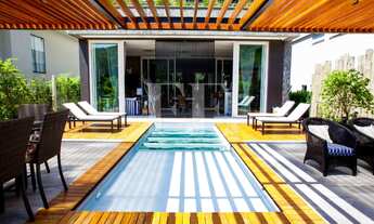 Imagem 6: A MAIOR E MAIS LUXUOSA CASA EM CONDOMÍNIO FECHADO EM BALNEÁRIO CAMBORIÚ - PÉ NA AREIA