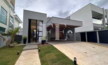 Imagem: CASA A VENDA NO CONDOMINIO CALEDÔNIA