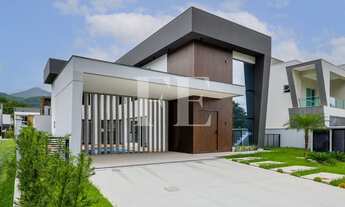 Imagem: EXCELENTE CASA NO CONDOMINIO CALEDÔNIA