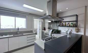 Imagem 7: APARTAMENTO DIFERENCIADO A VENDA NO PHOENIX TOWER FINAMENTE MOBILIADA COM JACUZZI