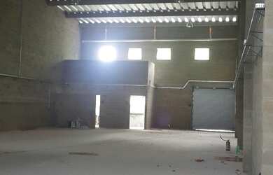 Imagem 4: Galpão Comercial para Locação em Itupeva-SP, Bairro Terra Brasilis: 1 Sala, 2 Banheiros, 4