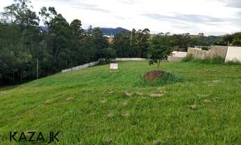 Imagem: Terreno com 810m² no condomínio Terras