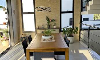 Imagem 7: Comprar/vendo: Casa a venda, sobrado de três andares com projeto minimalista no condomínio