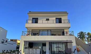 Imagem 1: Comprar/vendo: Casa a venda, sobrado de três andares com projeto minimalista no condomínio