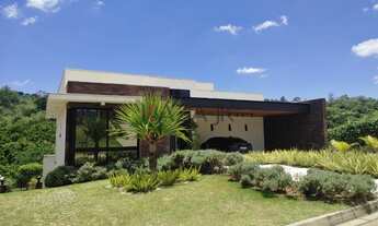 Imagem: Casa de Luxo em Condomínio à Venda em