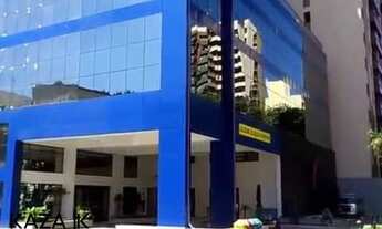 Imagem 7: Vendo: Sala comercial (nova) a venda com 157,50m² totais: 49m² de área coberta e 108,50m²