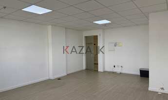 Imagem 6: Aluga sala Comercial no The One com 45 m² ao lado da Avenida Jundiai, 01 vaga