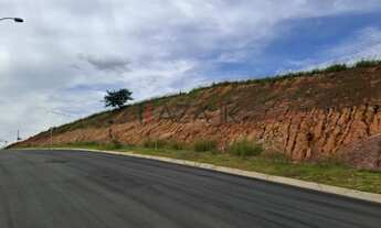 Imagem 3: Comprar/vendo: Terreno a venda com 1.000m², aclive com vista livre para área de preservaçã