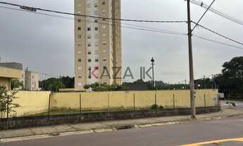 Imagem: Terreno comercial plano de esquina para