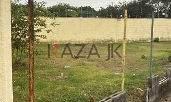 Imagem 2: Terreno comercial plano de esquina para venda no bairro Santa Giovana