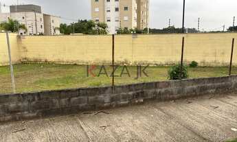 Imagem 5: Terreno comercial plano de esquina para venda no bairro Santa Giovana