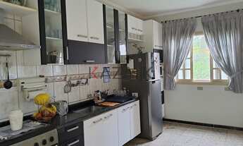 Imagem 2: Sobrado com 3 dormitório, sendo 1 suíte no loteamento Champs Privés em Campo Limpo. Excele