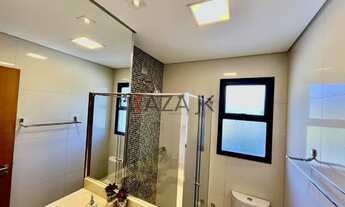 Imagem 4: Apartamento à venda com 3 dts com armários embutidos, sendo 1 suíte. São 2 ótimas salas