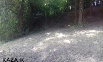 Imagem 4: Terreno de 1.004m2, aclive, localizado no condomínio fechado Terras de Caxambu, Fase 1,um