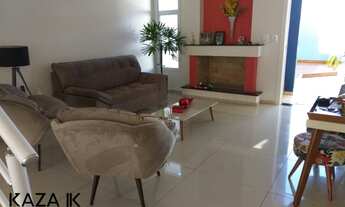 Imagem: Casa com piscina a venda/permuta em bairro