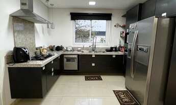 Imagem 7: Casa a venda ou permuta com 3 suítes, gourmet, piscina, 6 vagas no condomínio de alto padr