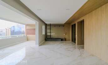 Imagem 2: 3 dormitórios na Rua Benedito Lapin