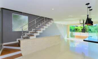 Imagem 2: 3 dormitórios na Rua Sônia Ribeiro