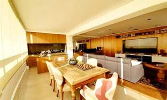 Imagem 4: 3 dormitórios na Rua Benedito Lapin