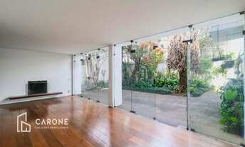 Imagem: 5 dormitórios na Rua Barajuba