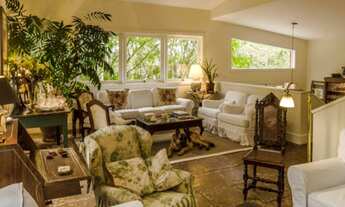 Imagem 2: Linda Casa em Condomínio Fechado, próximo ao Centro de Embu das Artes-SP