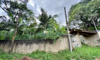 Imagem 2: Terreno à venda no Vale do Sol, Embu das Artes-SP, com 1.060,00 m² de área. Venha conferir