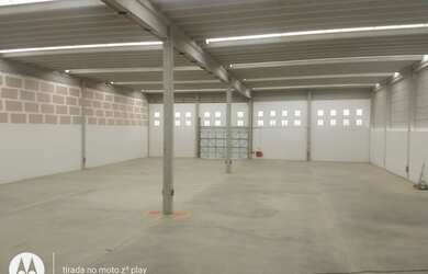 Imagem 2: GALPÃO INDUSTRIAL/COMERCIAL em SÃO ROQUE - SP, MOMBAÇA
