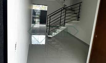 Imagem 2: LINDO GEMINADO COM 02 SUÍTES NO PETRÓPOLIS